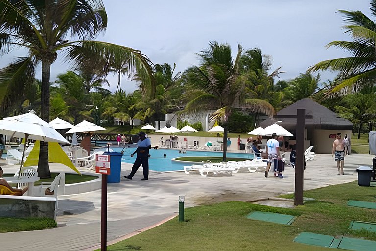 Flat com 2 quartos no Beach Class Resort Muro Alto