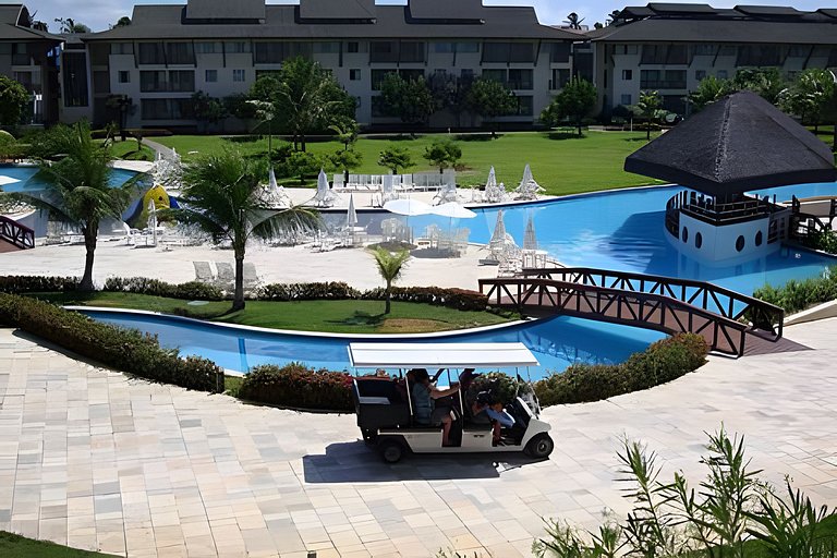 Flat com 2 quartos no Beach Class Resort Muro Alto
