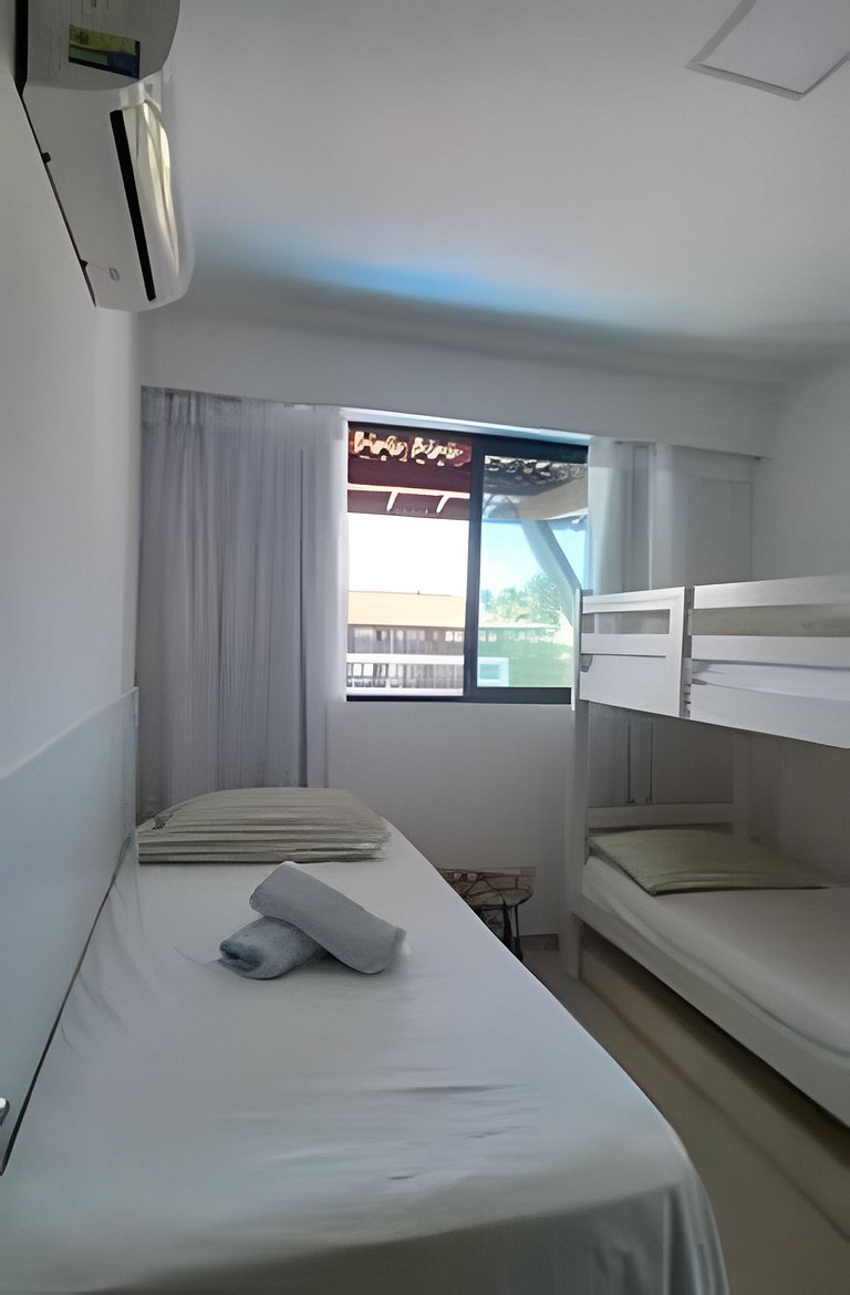 Flat com 02 Quartos
