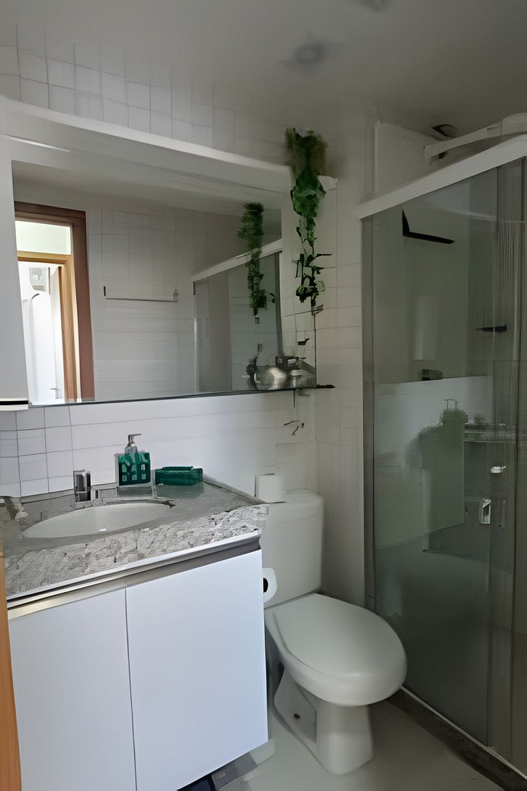 Flat com 02 Quartos
