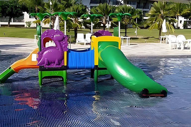 Flat no Beach Class Muro Alto