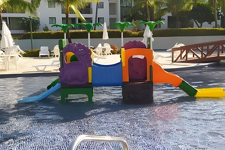 Flat no Beach Class Muro Alto