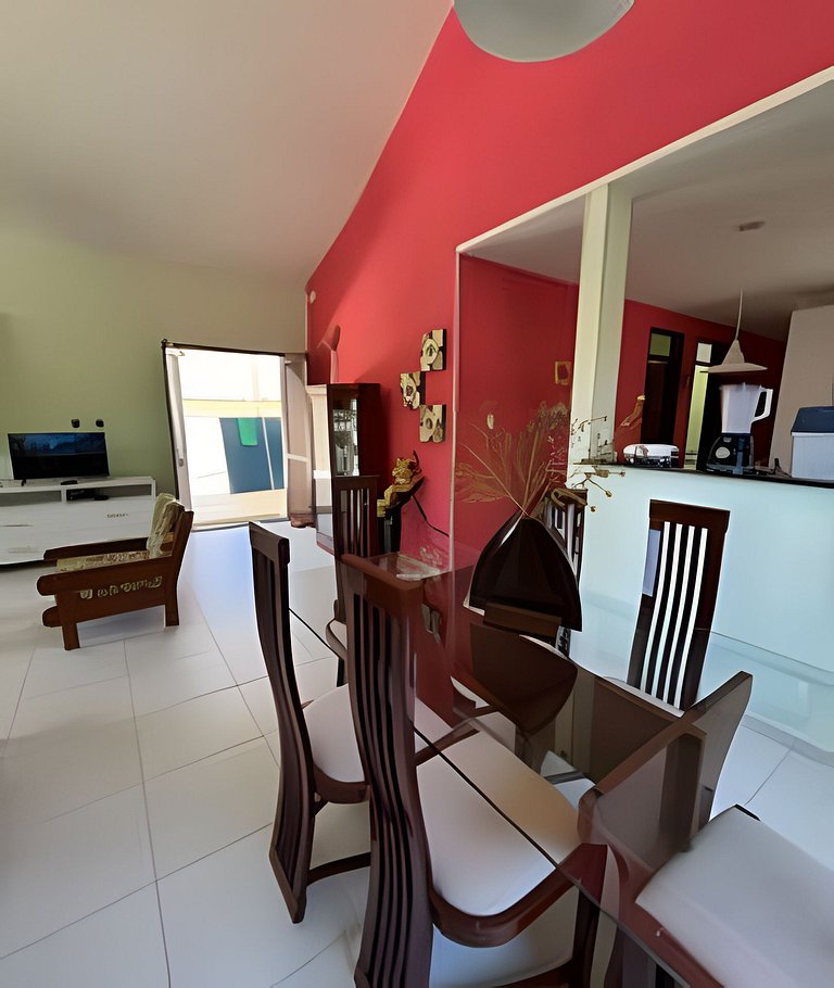 Casa em Enseada dos Corais com 04 quartos