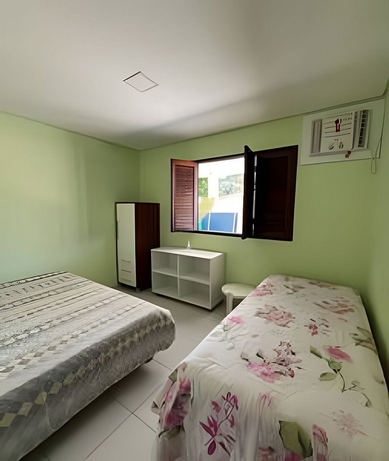 Casa em Enseada dos Corais com 04 quartos