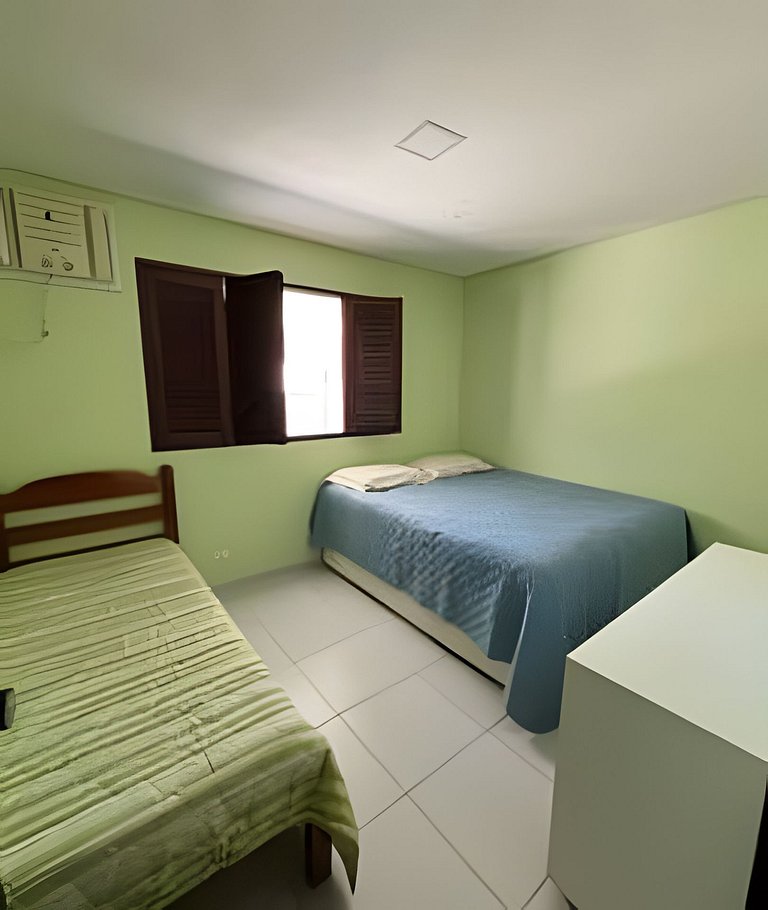 Casa em Enseada dos Corais com 04 quartos