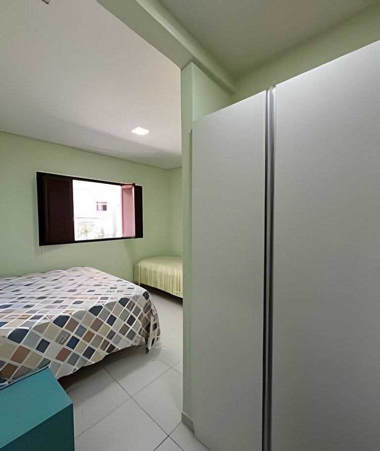Casa em Enseada dos Corais com 04 quartos