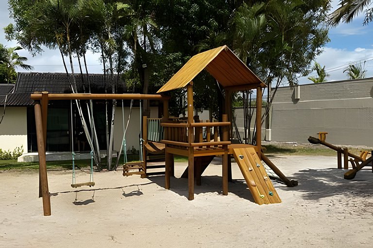 Casa 05 Suítes e Piscina à Beira Mar de Muro Alto